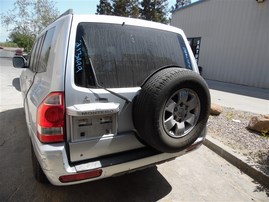 2004 MITSUBISHI MONTERO LIMITED SILVER 3.8 AT 4WD 213999